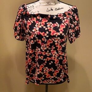 White House Black Market floral off the‎ shoulder top size s